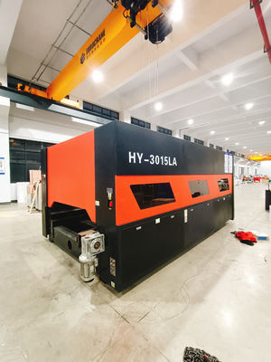 Precitec Lazer Kafası 1000W-25000W Metal Yaprak İşleme için CNC Fiber Lazer Kesme Makinesi