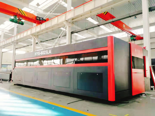 Precitec Lazer Kafası 1000W-25000W Metal Yaprak İşleme için CNC Fiber Lazer Kesme Makinesi