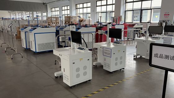Gıda içecekler dükkanları için el lif lazer kaynak makinesi 1000W 1500W 2000W 3000W