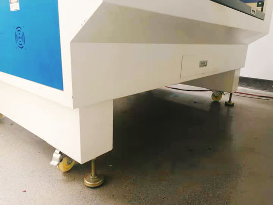 1000-26000mm/min Kesme Hızı Üstün ve Servisli CO2 Lazer gravür makinesi
