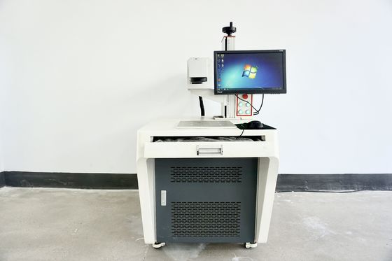 Derin İşaretleme Hava Soğutma Metal İşaretleme Görüntüsü için Taşınabilir Lazer Elyaf İşaretleme Makinesi