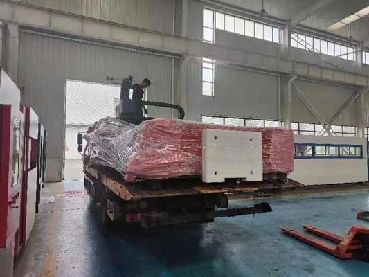 25m/min Kesme Hızı Metal olmayan malzemeleri kesmek için kazım için yüksek güçli kesme makinesi 3015
